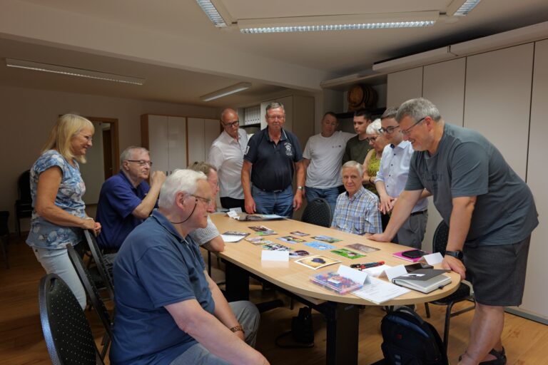 Fachsimpeln und frische Perspektiven: Erfolgreiches Treffen des Fotoclubs
